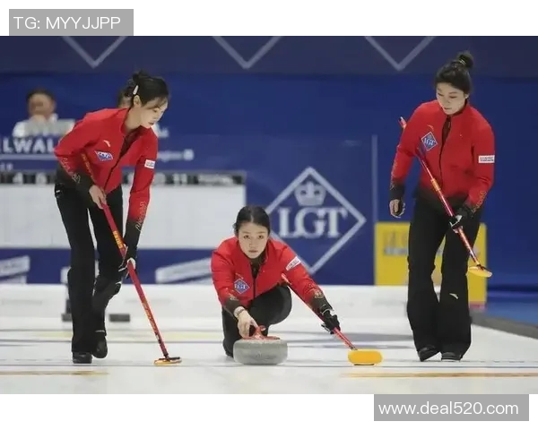 中国冰壶队全力备战世锦赛力争在国际舞台上再创佳绩